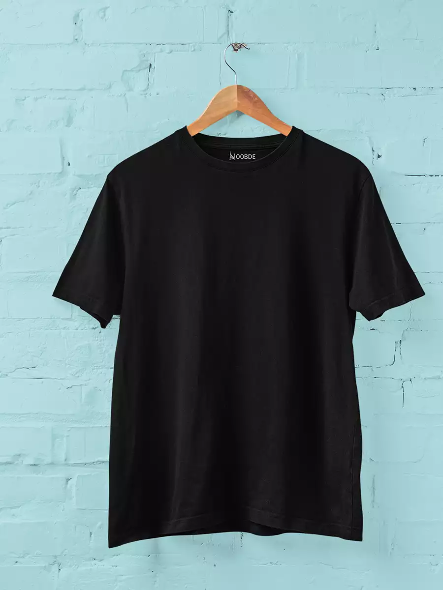 black Plain Classic Fit Round Neck T-Shirt